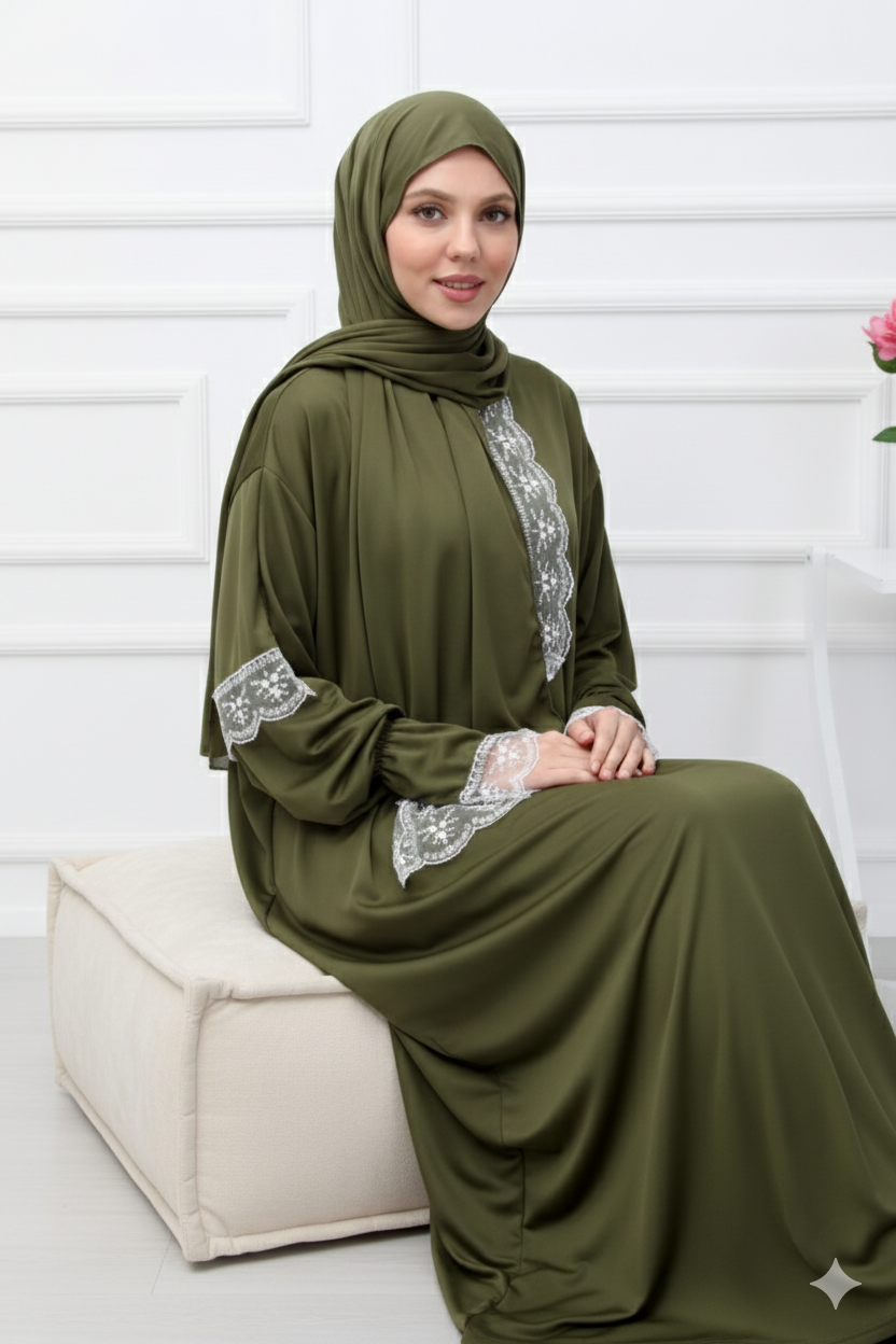 Tek Parça Başörtülü Kadın Namaz Elbisesi