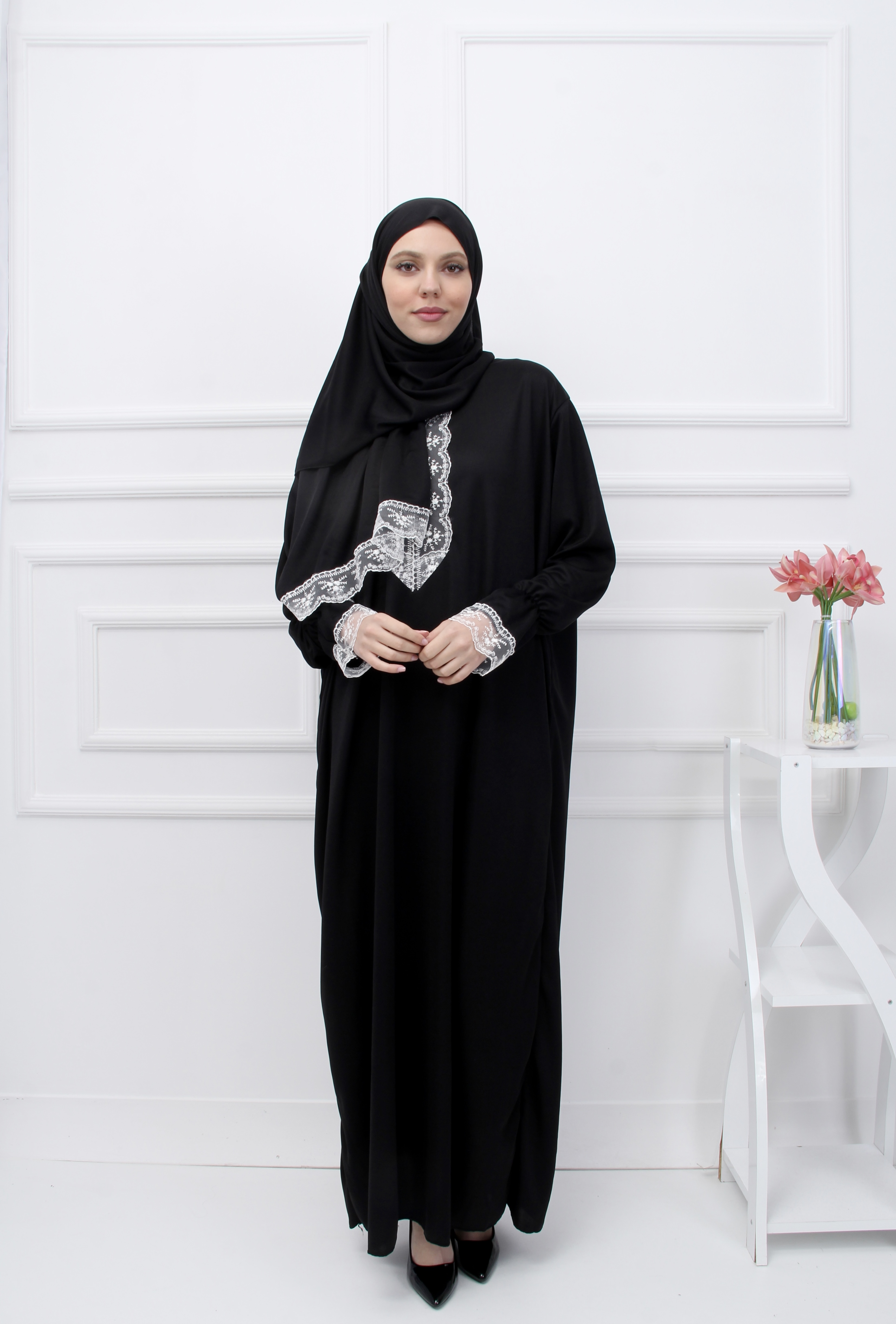 Tek Parça Başörtülü Kadın Namaz Elbisesi